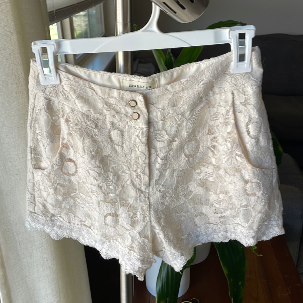 Lace detail shorts